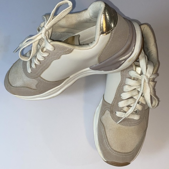 Vintage Havana Cream and Gold Star Sneakers SZ 8 - Picture 9 of 12